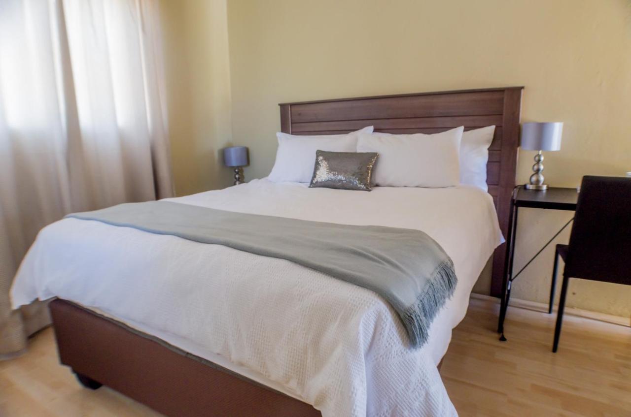 Seroloana Guest House Rustenburg Zewnętrze zdjęcie